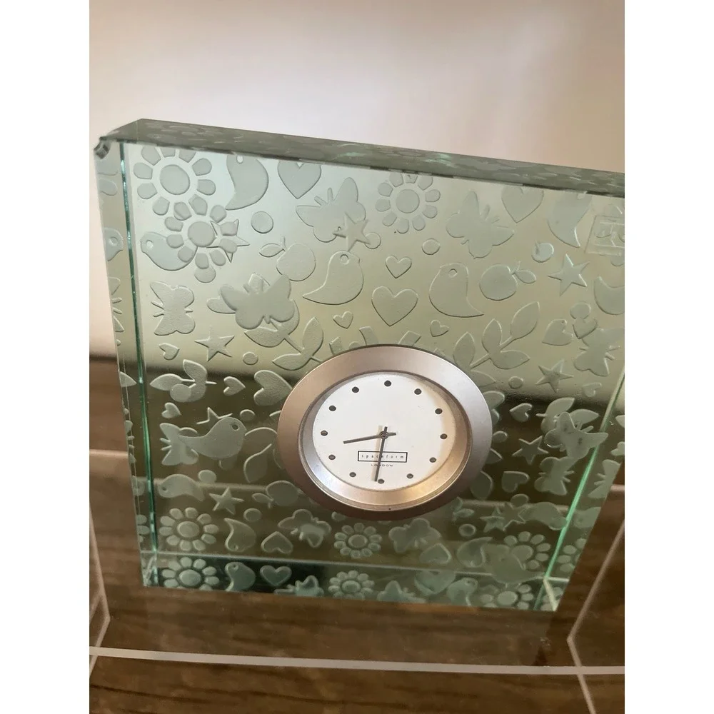 Spaceform London Unique Rare Etched Thick Glass Clock Paperweight Boho Hippie